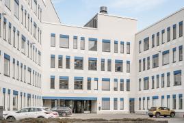 Julkisivu