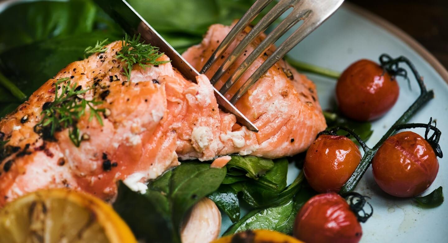 Keskiviikkoisin lohiannoksia grillistä